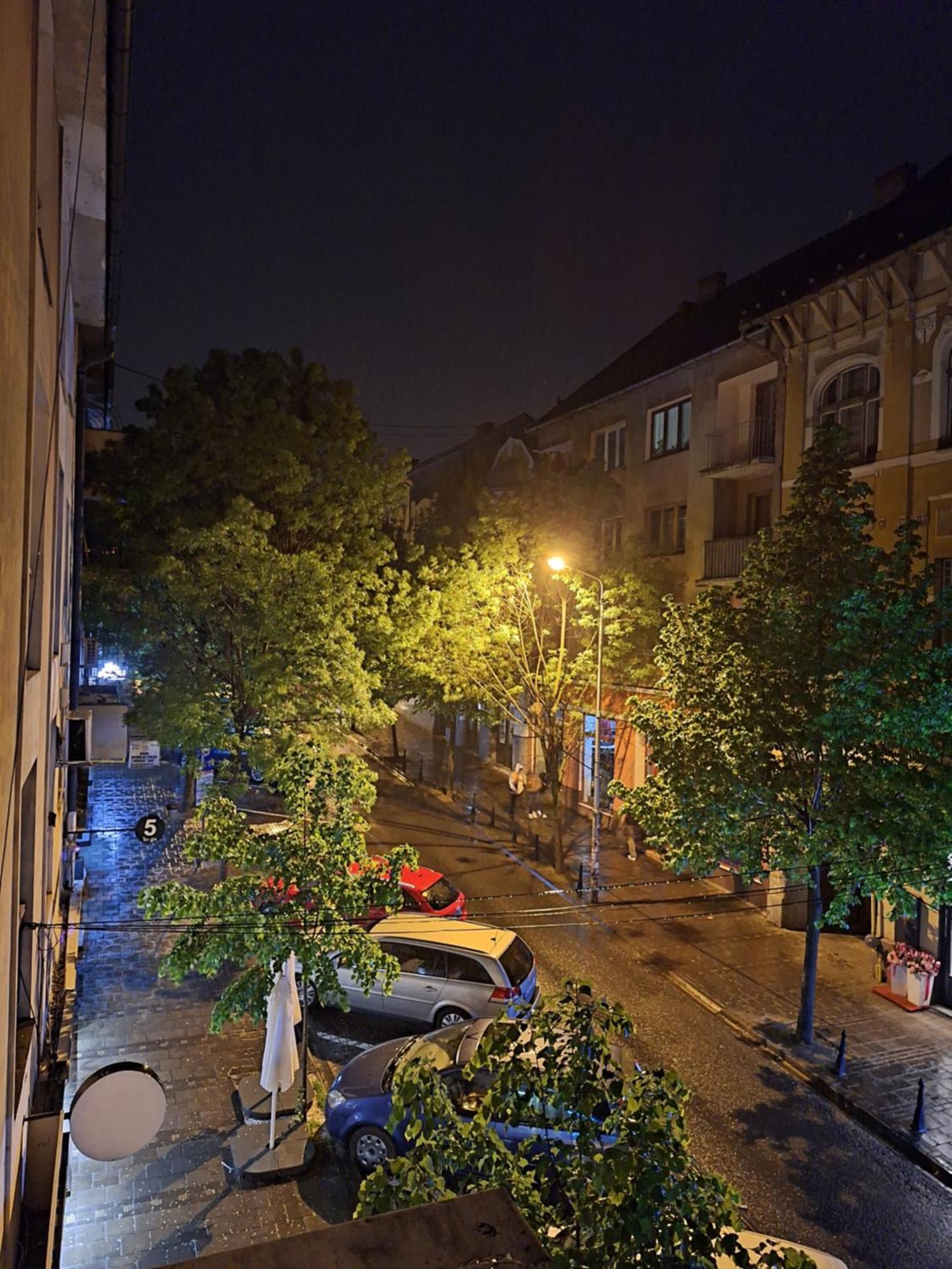 Coral Apartment Тиргу-Муреш Екстер'єр фото