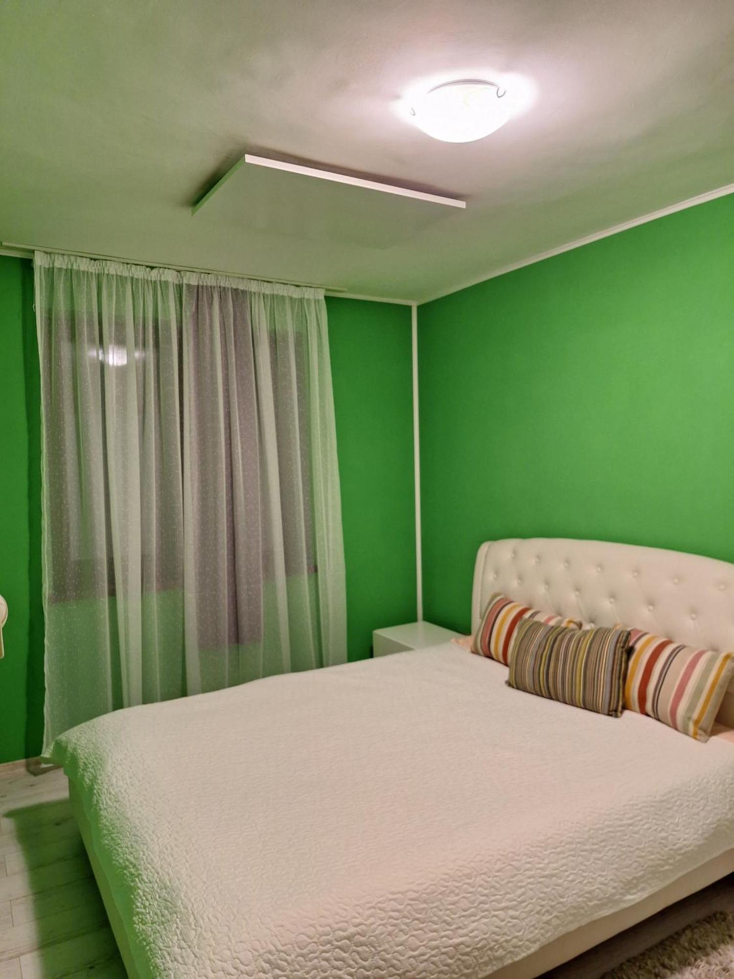 Coral Apartment Тиргу-Муреш Екстер'єр фото